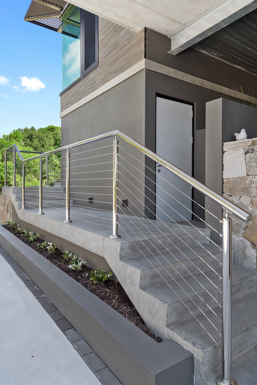 Wire Balustrade With Stainless Posts